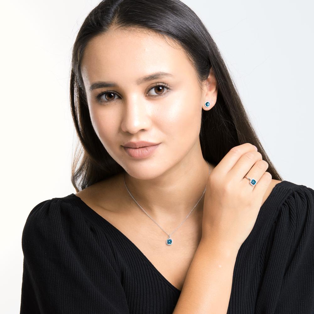 Hanger 750/18K witgoud Londen blauw Topaas w-si, Diamant 0.14 ct, 28 Steen, [Brillant], w-si